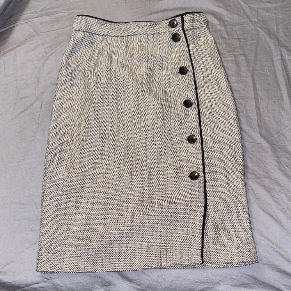 H&M Black and Gray Pencil Skirt